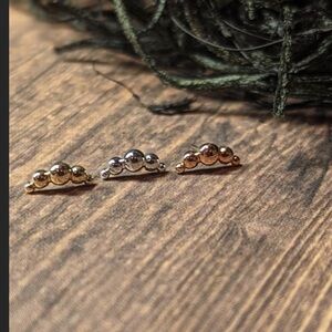 14k white gold cartilage flat back stud